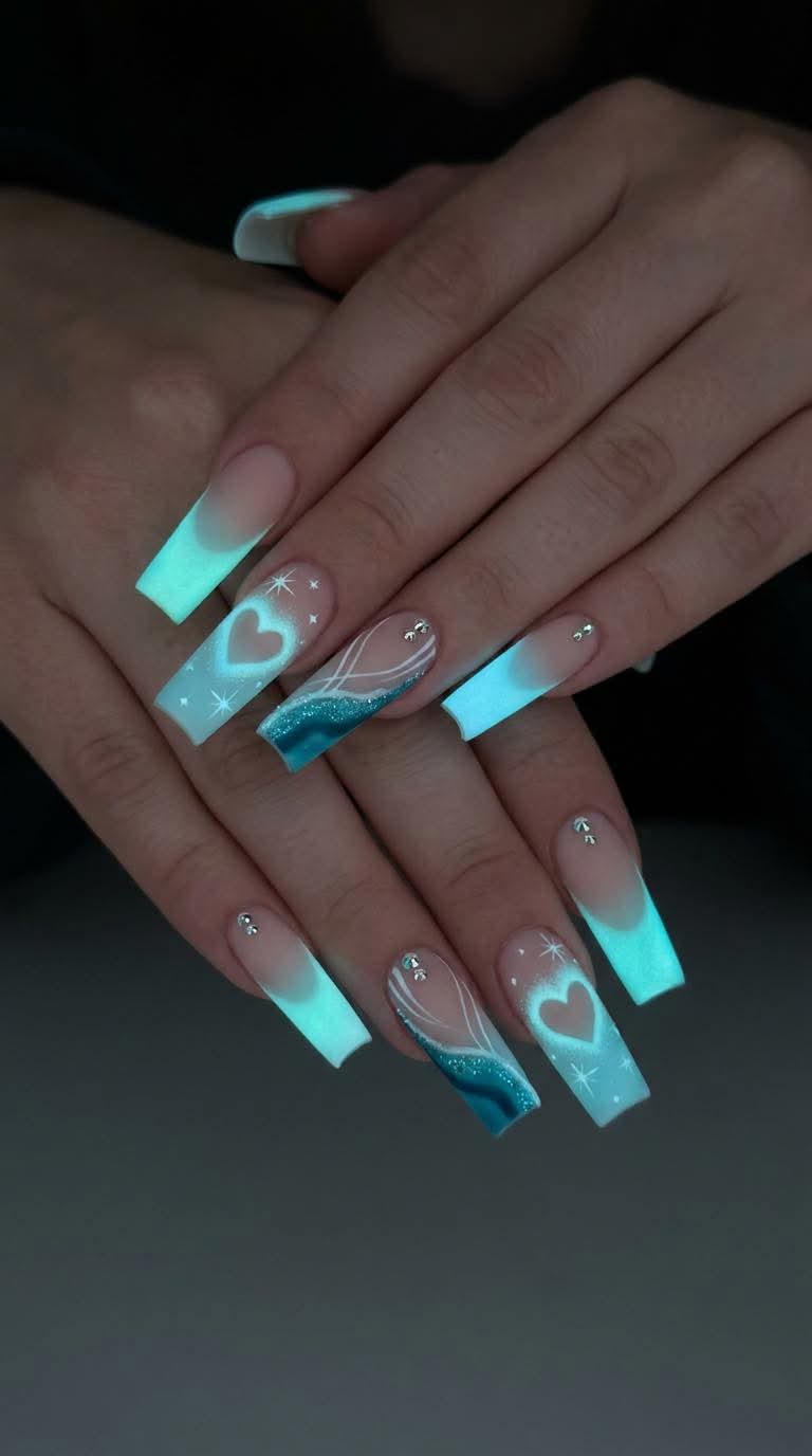 Press on nails