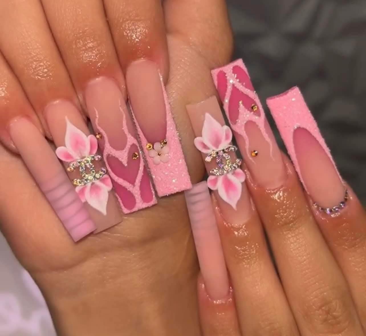 Press on nails