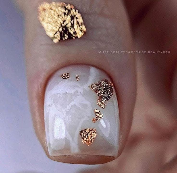 Beautiful false toe nail press ons