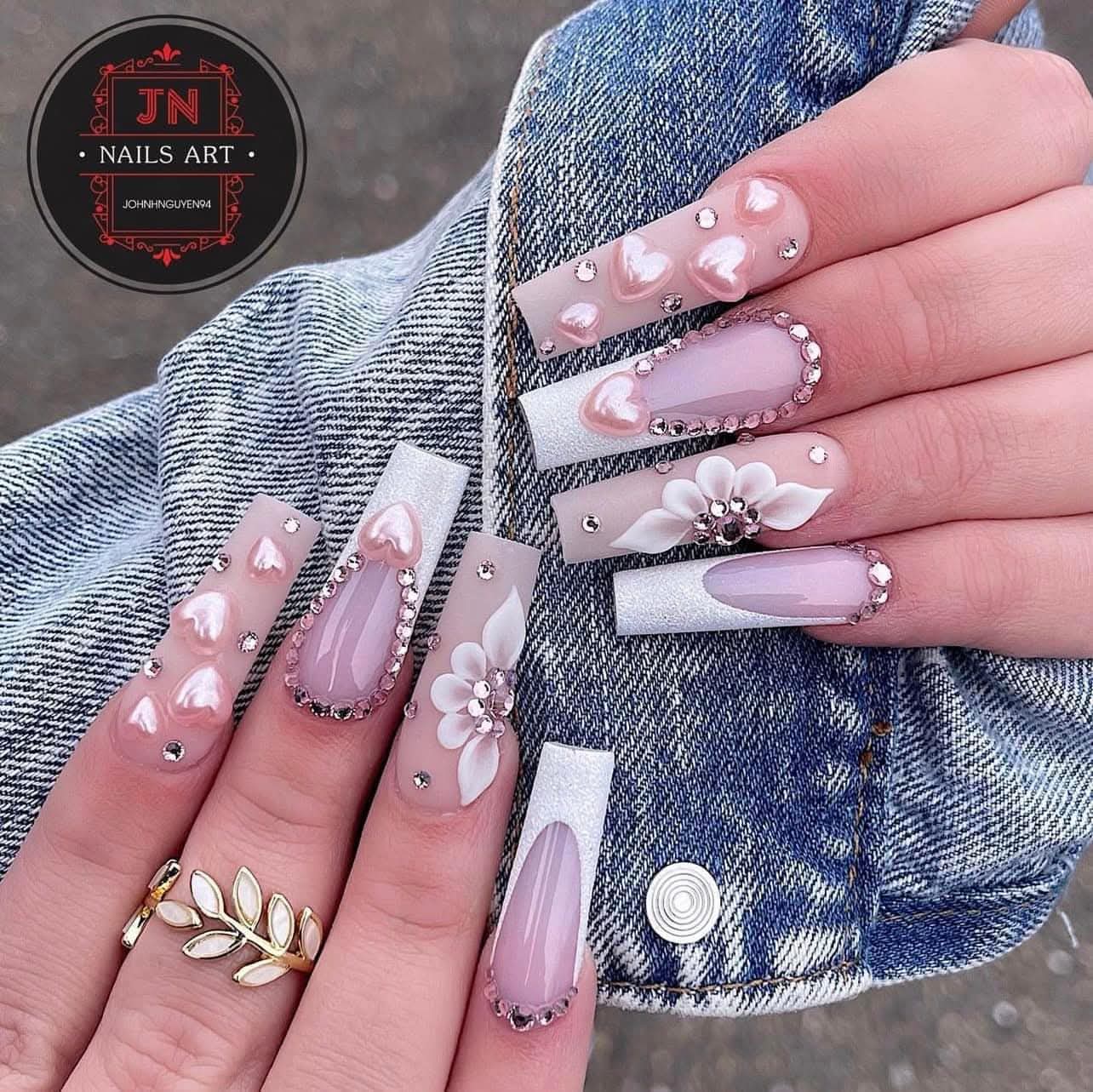 Press on nails